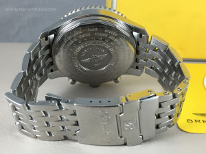 Breitling Navitimer World